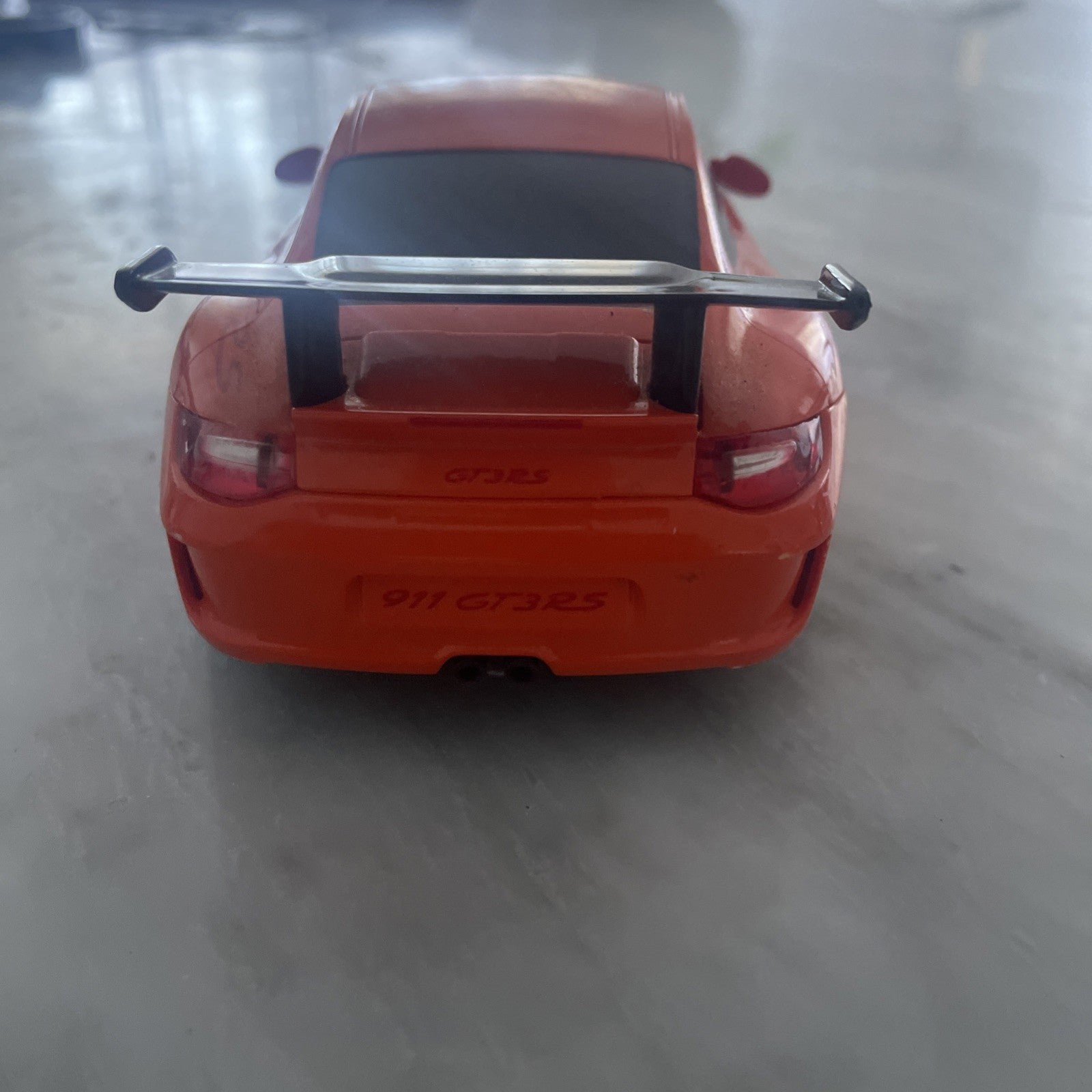 386176
